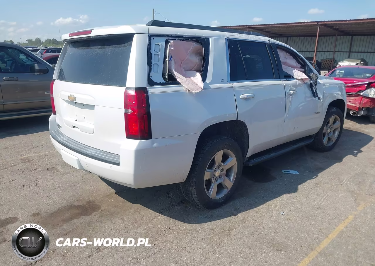2018 Chevrolet Tahoe Lt VIN:1GNSCBKC4JR104062 - 4
