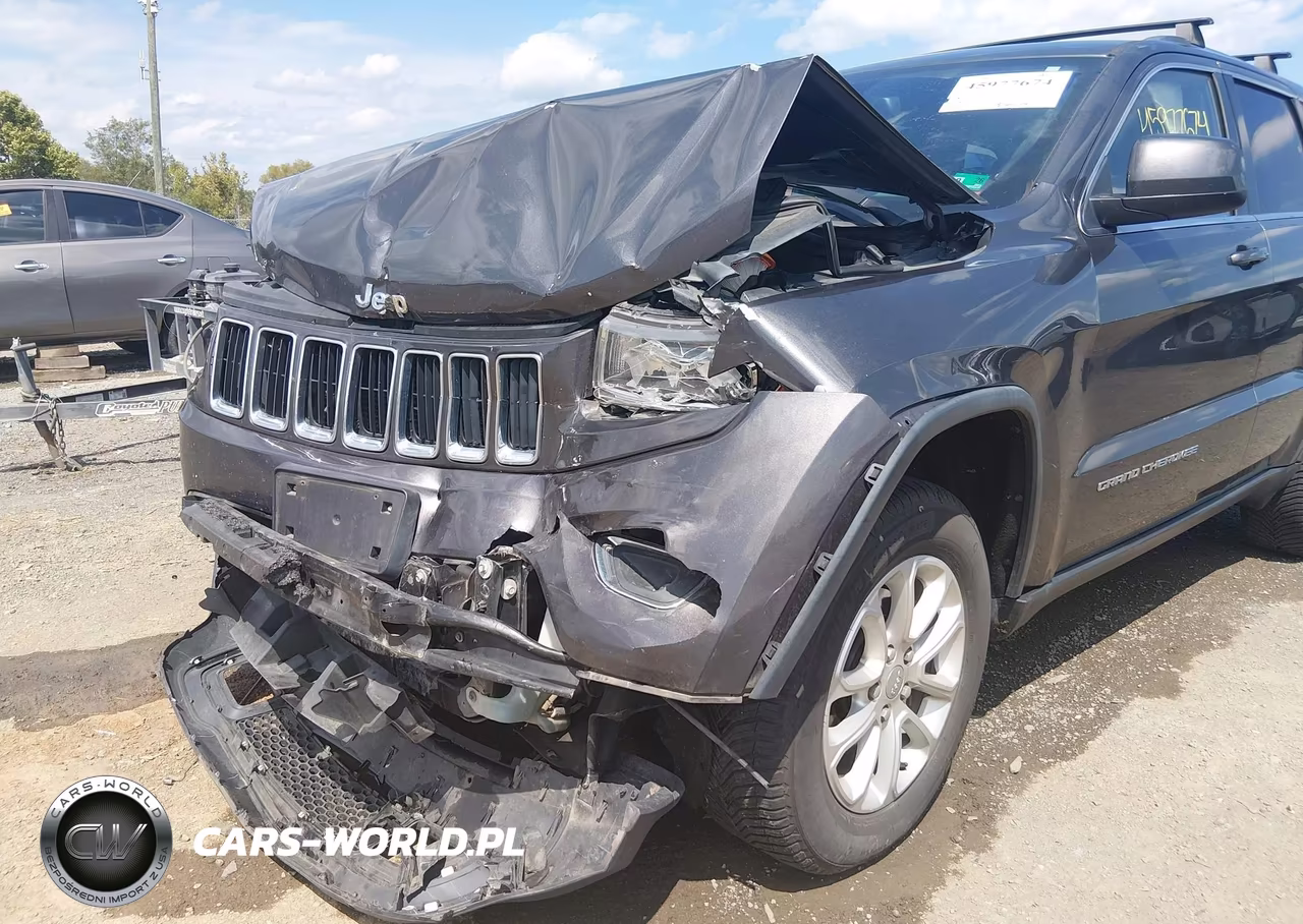 2015 Jeep Grand Cherokee Laredo VIN:1C4RJFAG7FC209973 - 6