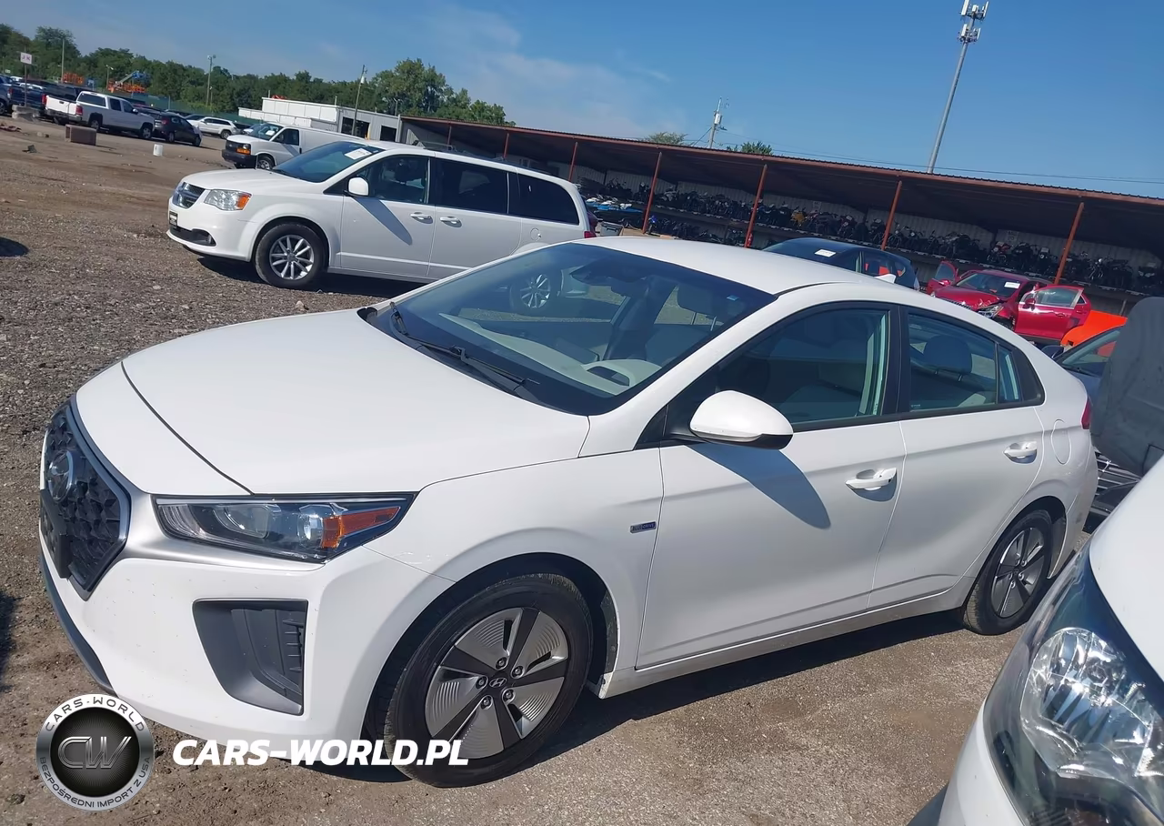 2020 Hyundai Ioniq Hybrid Blue VIN:KMHC65LCXLU233018 - 14