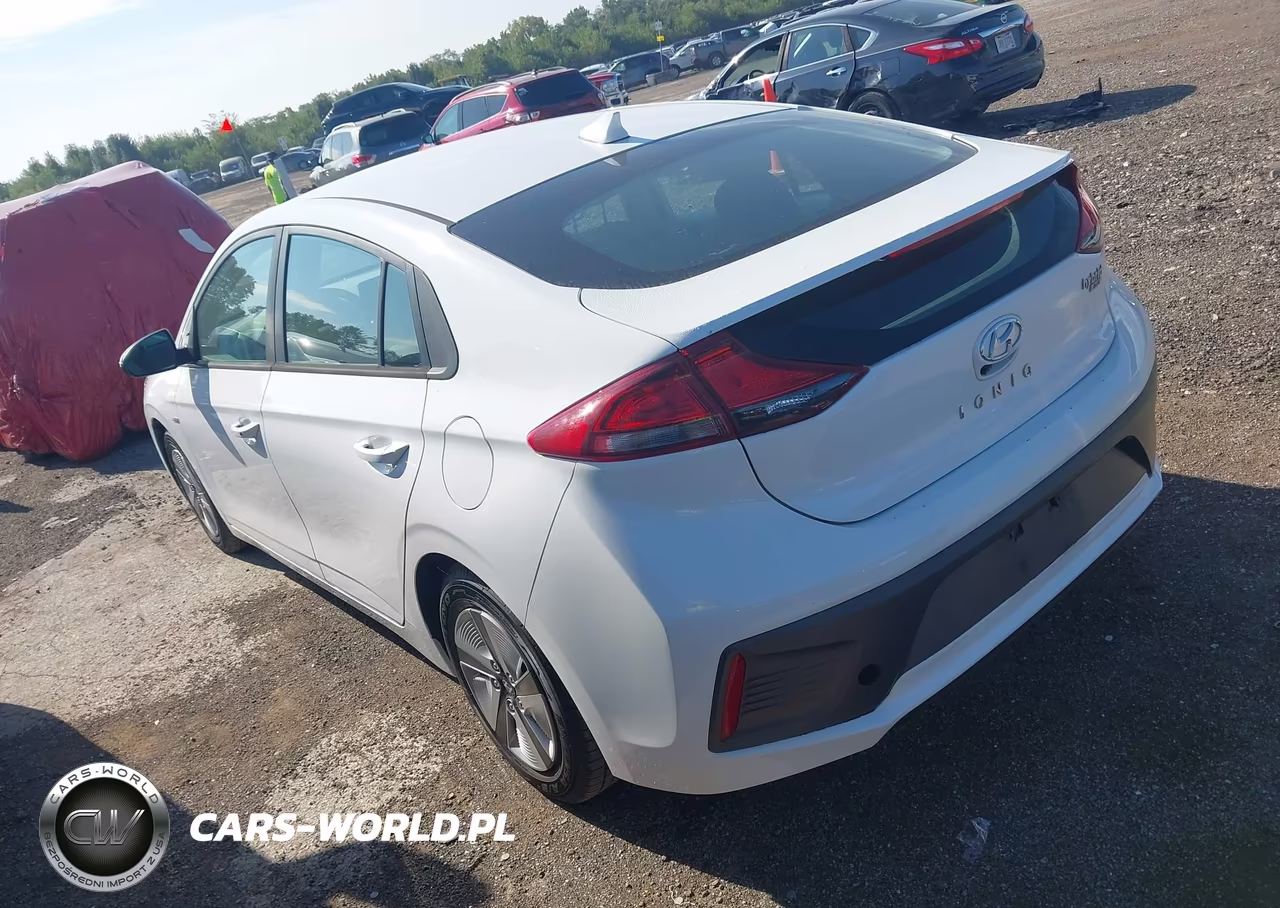 2020 Hyundai Ioniq Hybrid Blue VIN:KMHC65LCXLU233018 - 3