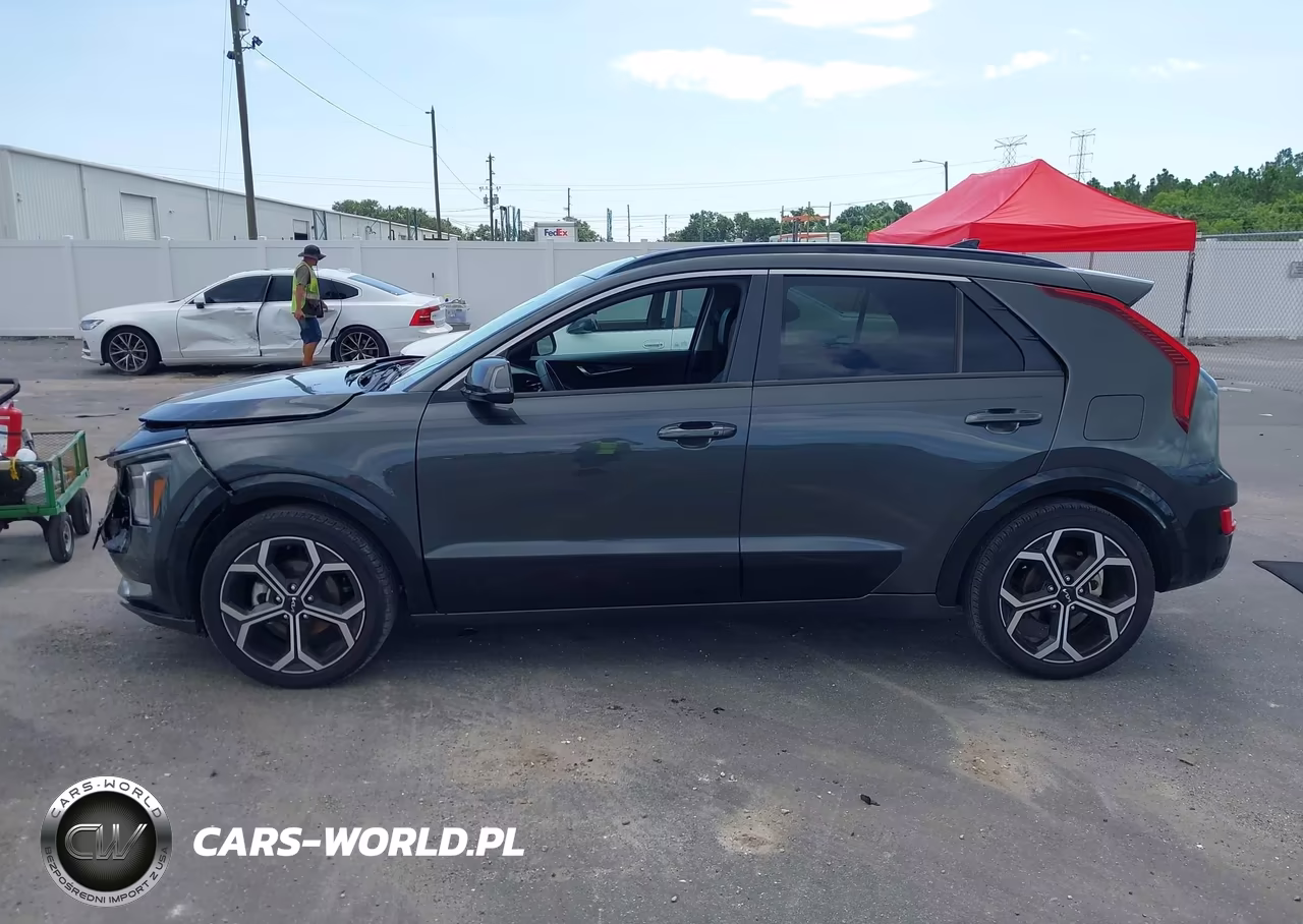 2023 Kia Niro Ex Touring VIN:KNDCR3LE4P5061263 - 14
