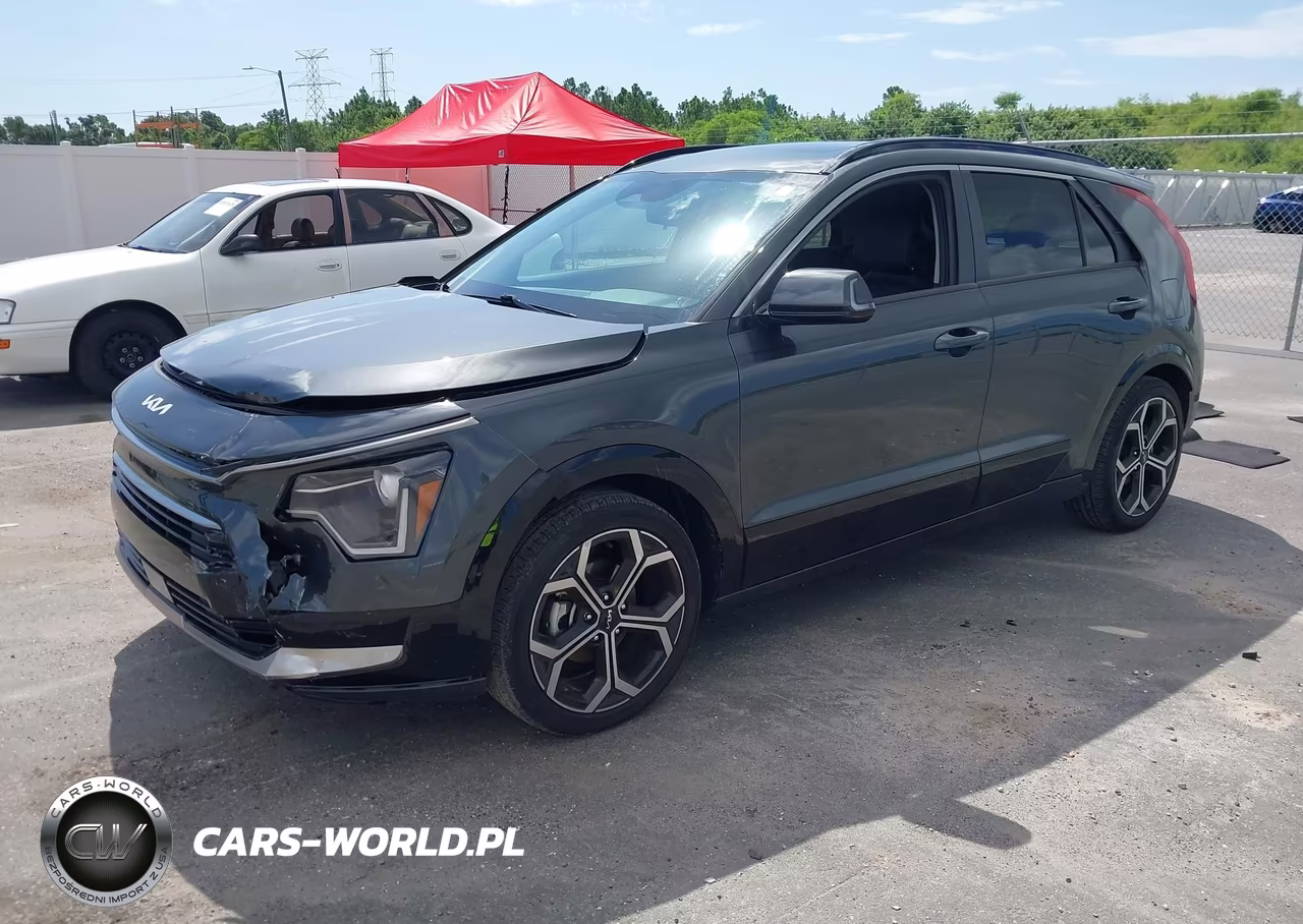2023 Kia Niro Ex Touring VIN:KNDCR3LE4P5061263 - 2
