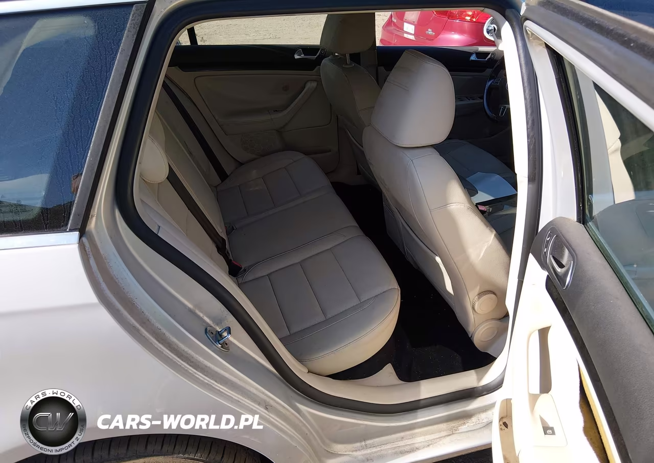2010 Volkswagen Jetta Tdi VIN:3VWPL7AJ6AM647441 - 8