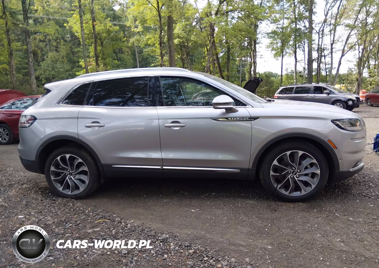 2022 Lincoln Nautilus Reserve VIN:2LMPJ8K91NBL09682 - 13