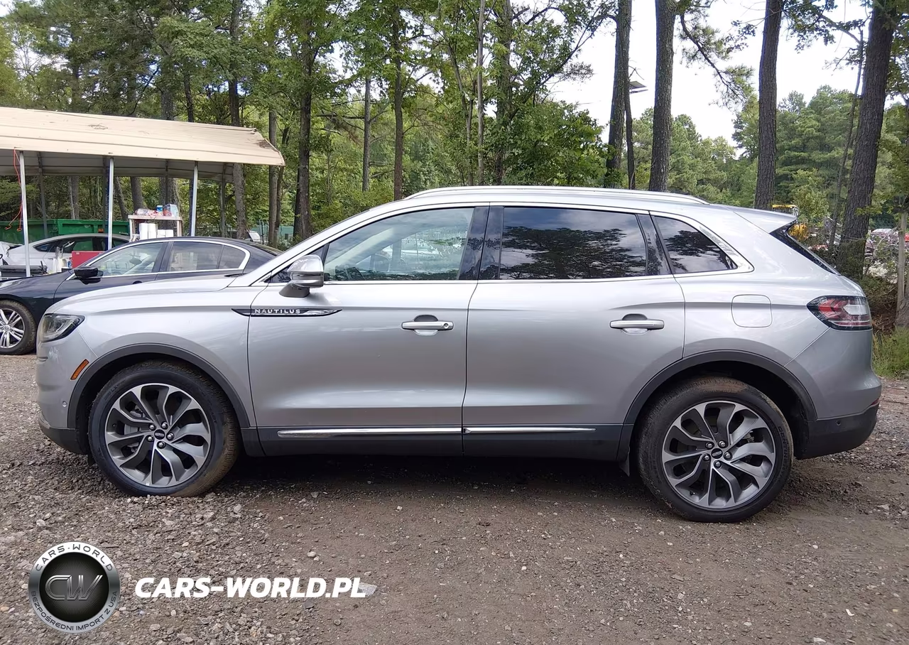 2022 Lincoln Nautilus Reserve VIN:2LMPJ8K91NBL09682 - 14