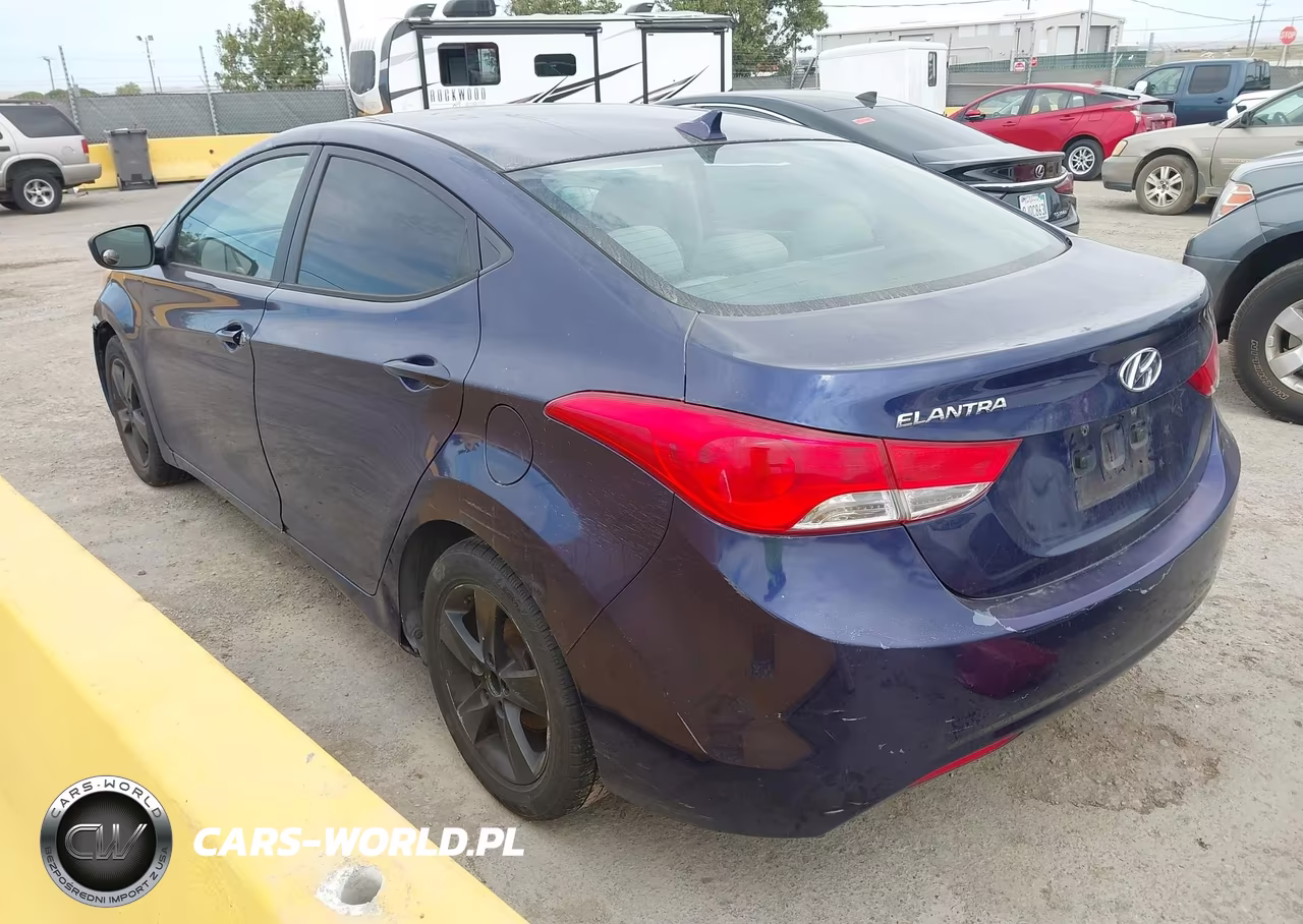 2012 Hyundai Elantra Gls VIN:5NPDH4AE2CH095163 - 3