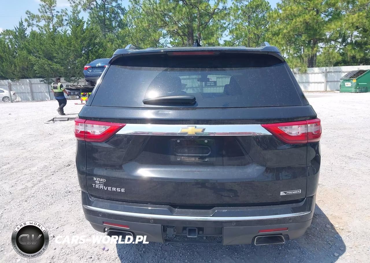 2018 Chevrolet Traverse Premier VIN:1GNERKKW7JJ257832 - 17
