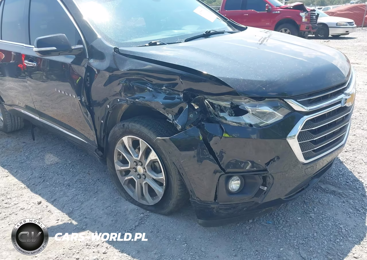 2018 Chevrolet Traverse Premier VIN:1GNERKKW7JJ257832 - 6