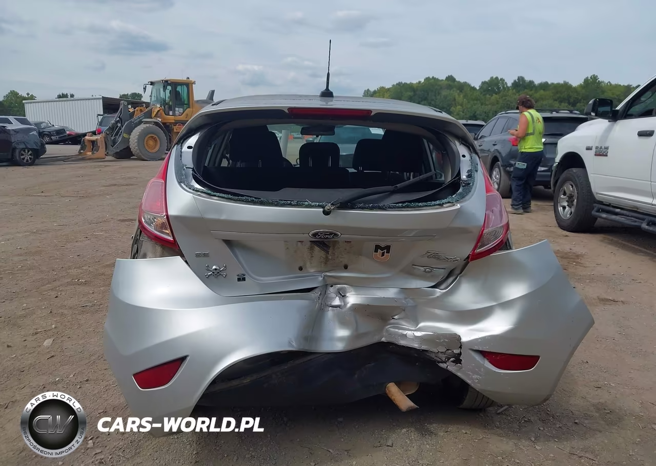 2015 Ford Fiesta Se VIN:3FADP4EJ7FM132528 - 15