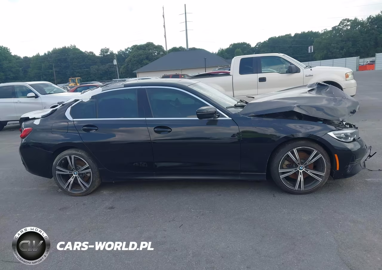 2020 BMW 330I VIN:3MW5R1J0XL8B30004 - 13