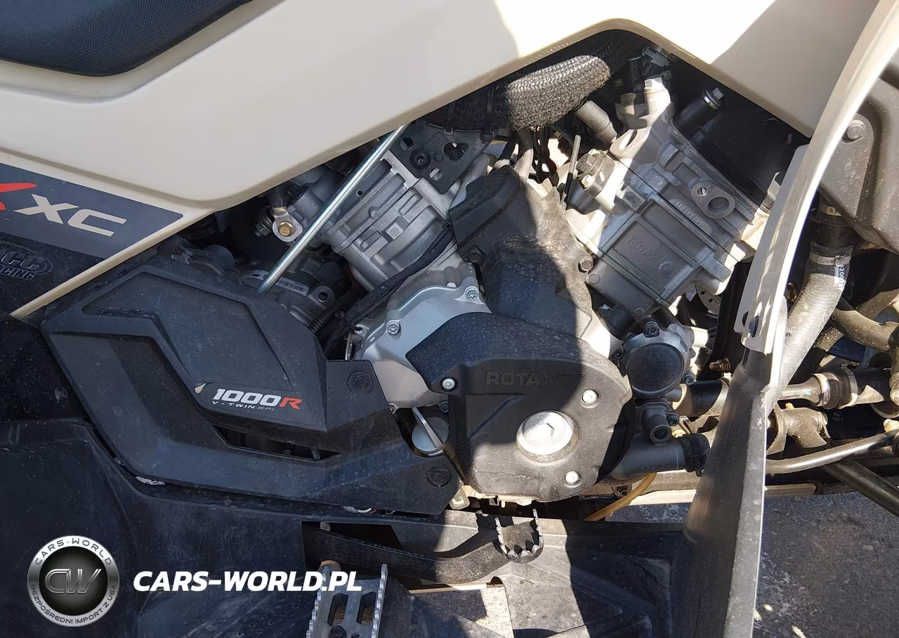 2021 Can-Am Renegade X Xc 1000R VIN:3JBMXAX47MJ000547 - 8