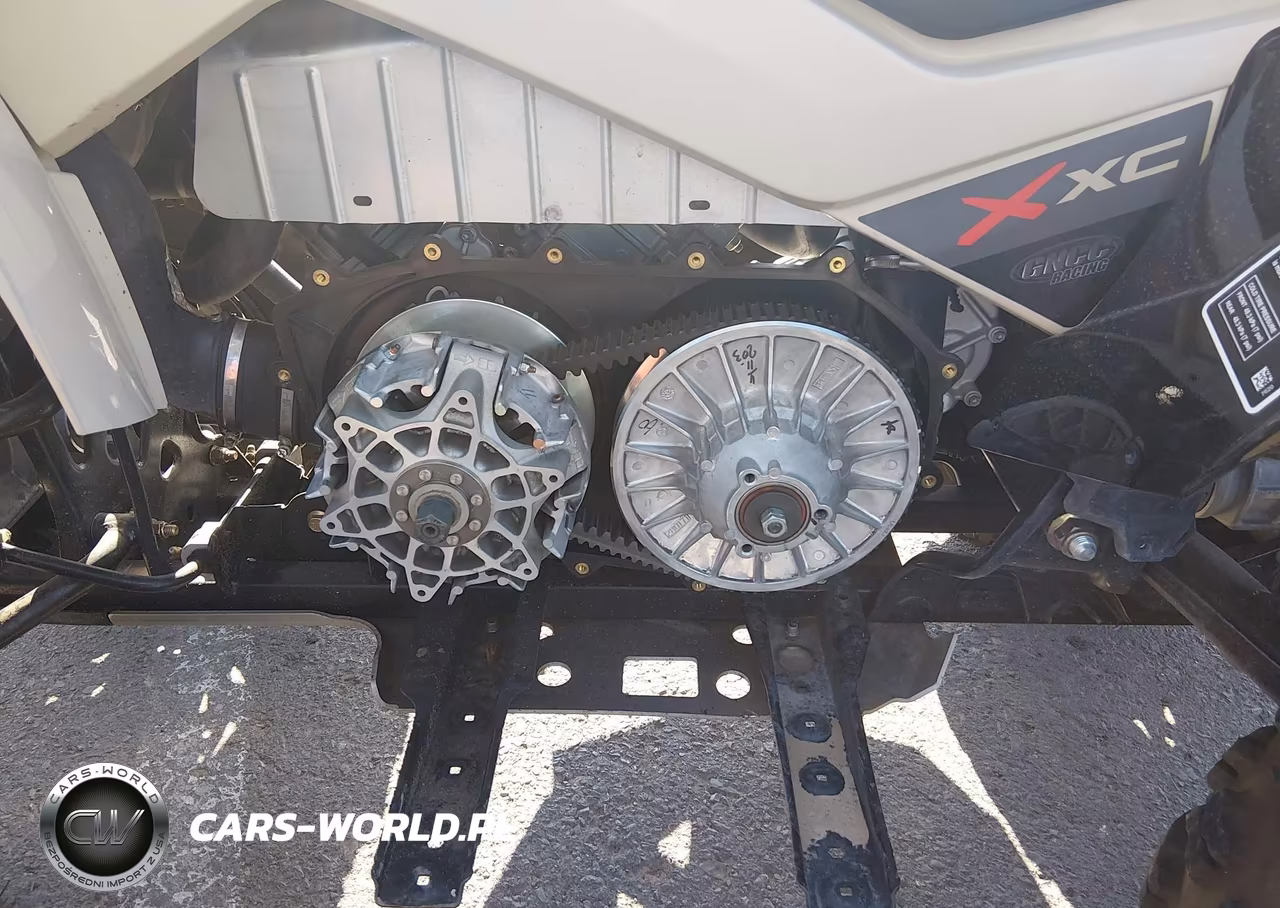 2021 Can-Am Renegade X Xc 1000R VIN:3JBMXAX47MJ000547 - 9