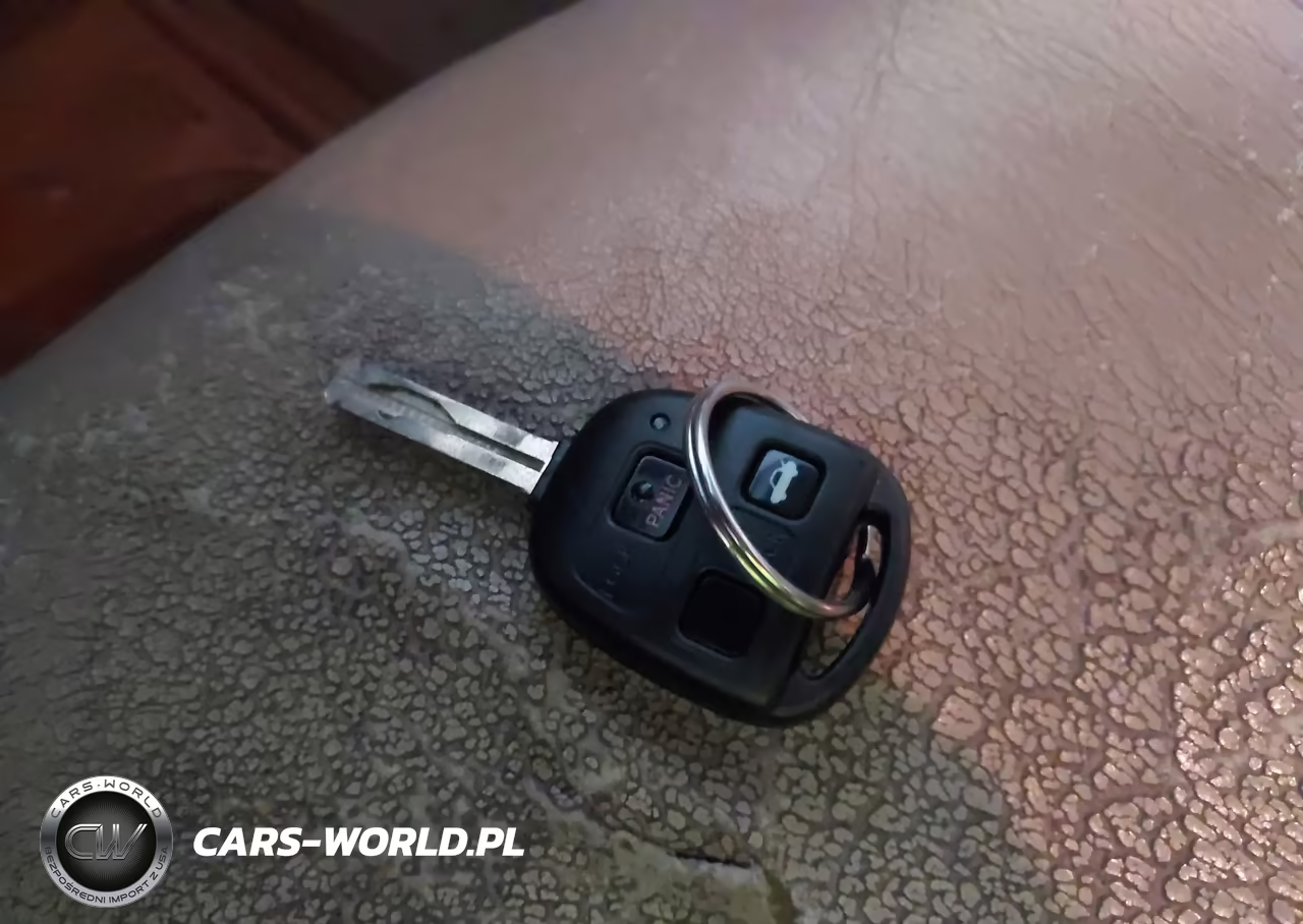 2002 Lexus Es 300 VIN:JTHBF30G225031390 - 11