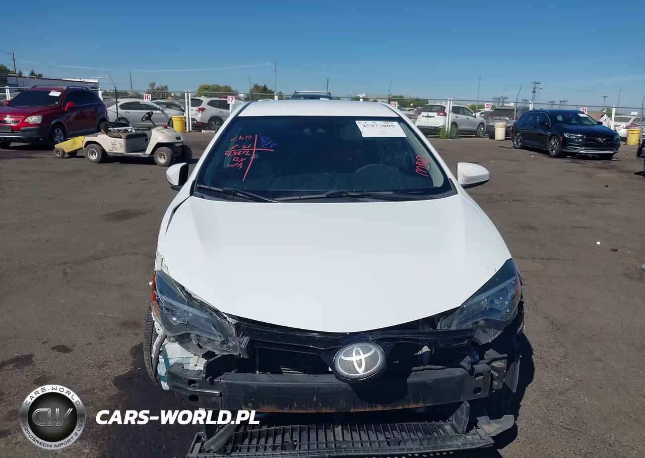 2018 Toyota Corolla Le VIN:2T1BURHE1JC986261 - 12