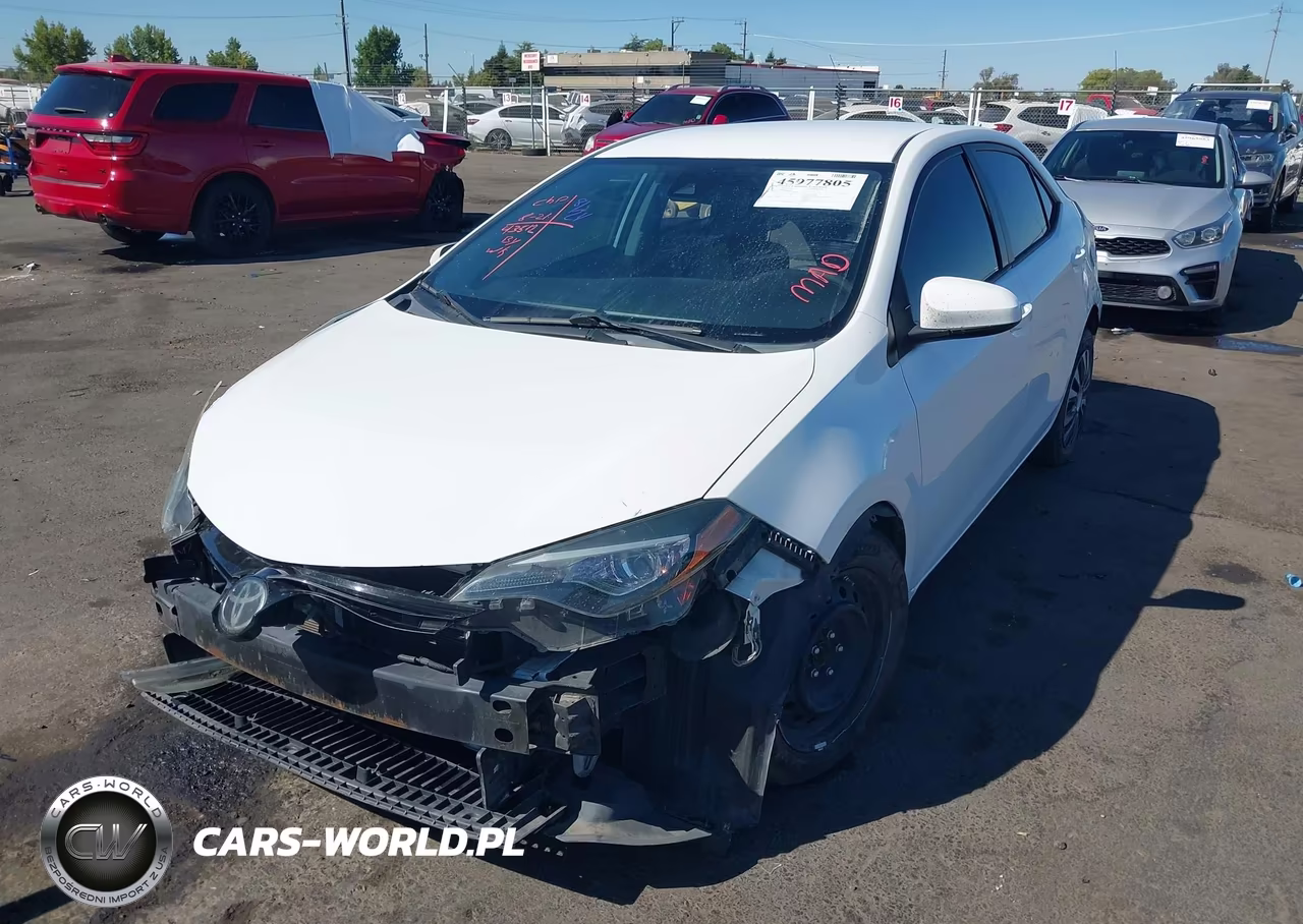 2018 Toyota Corolla Le VIN:2T1BURHE1JC986261 - 2