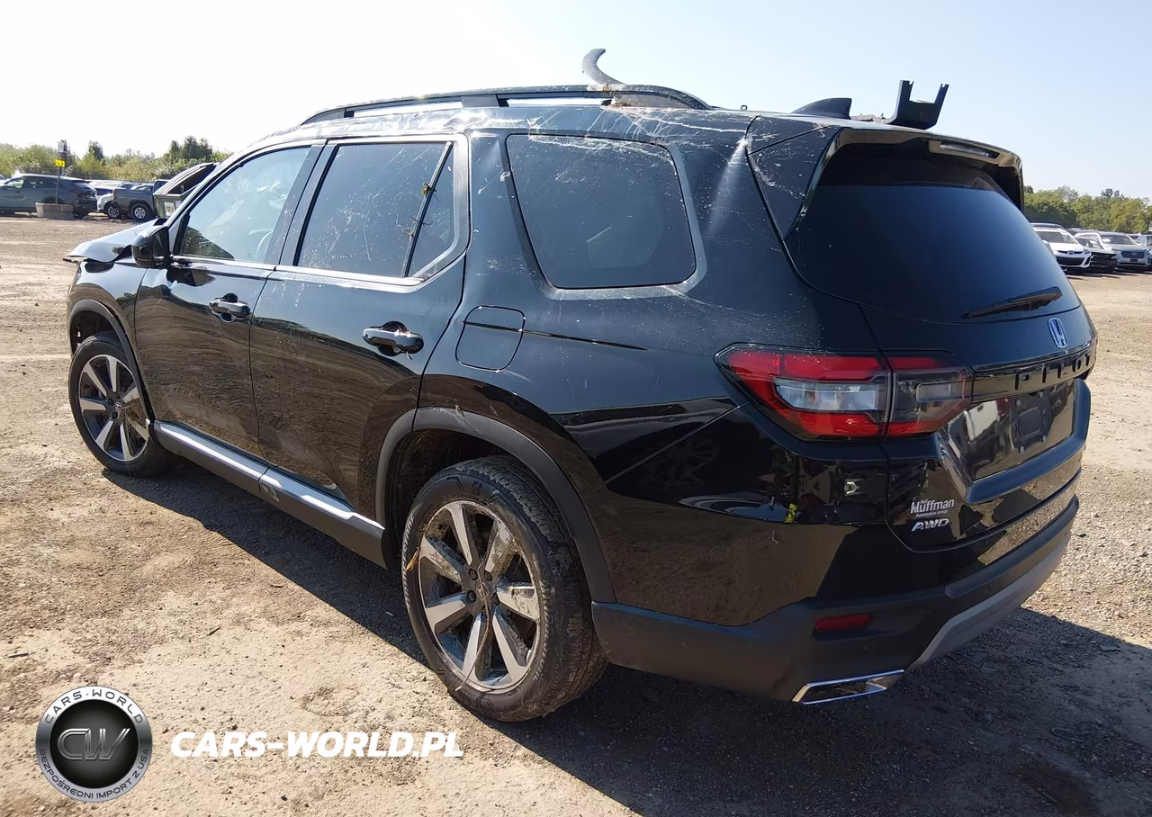 2025 Honda Pilot Touring VIN:5FNYG1H72SB080847 - 3