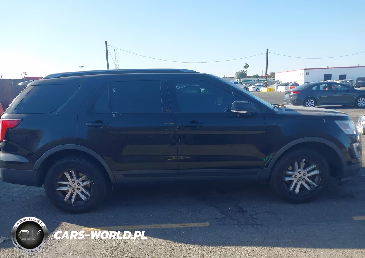 2017 Ford Explorer Xlt VIN:1FM5K7D80HGA70024 - 14