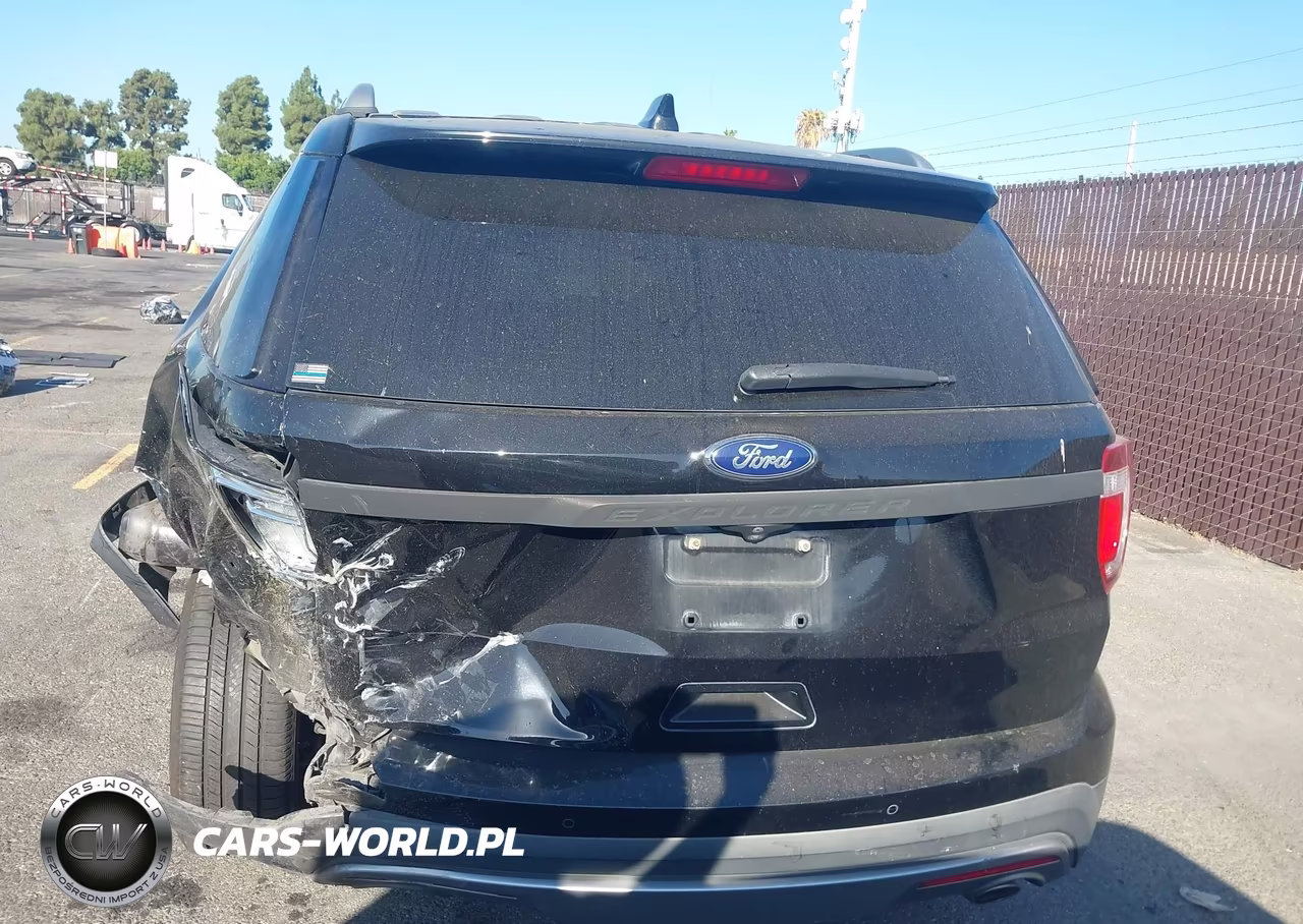 2017 Ford Explorer Xlt VIN:1FM5K7D80HGA70024 - 17