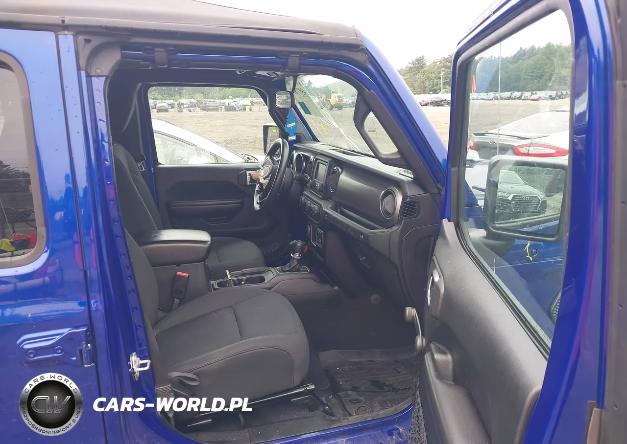 2018 Jeep Wrangler Unlimited Sport 4X4 VIN:1C4HJXDN5JW181755 - 5