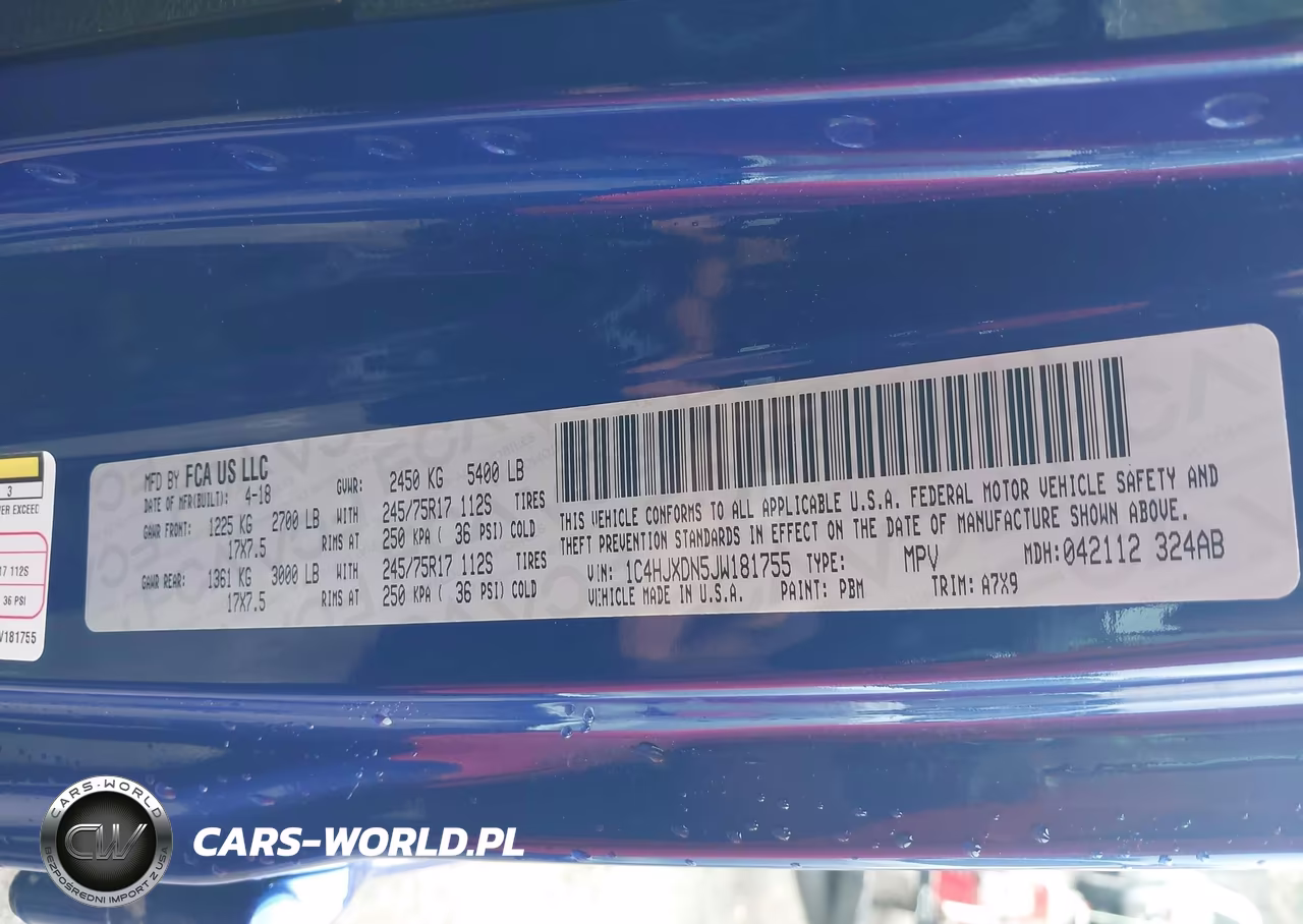 2018 Jeep Wrangler Unlimited Sport 4X4 VIN:1C4HJXDN5JW181755 - 9