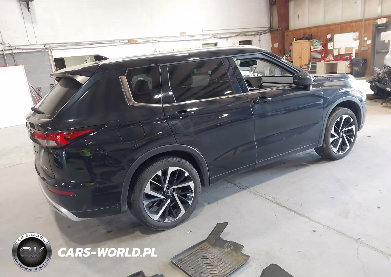 2024 Mitsubishi Outlander VIN:JA4J4WA82RZ076046 - 4