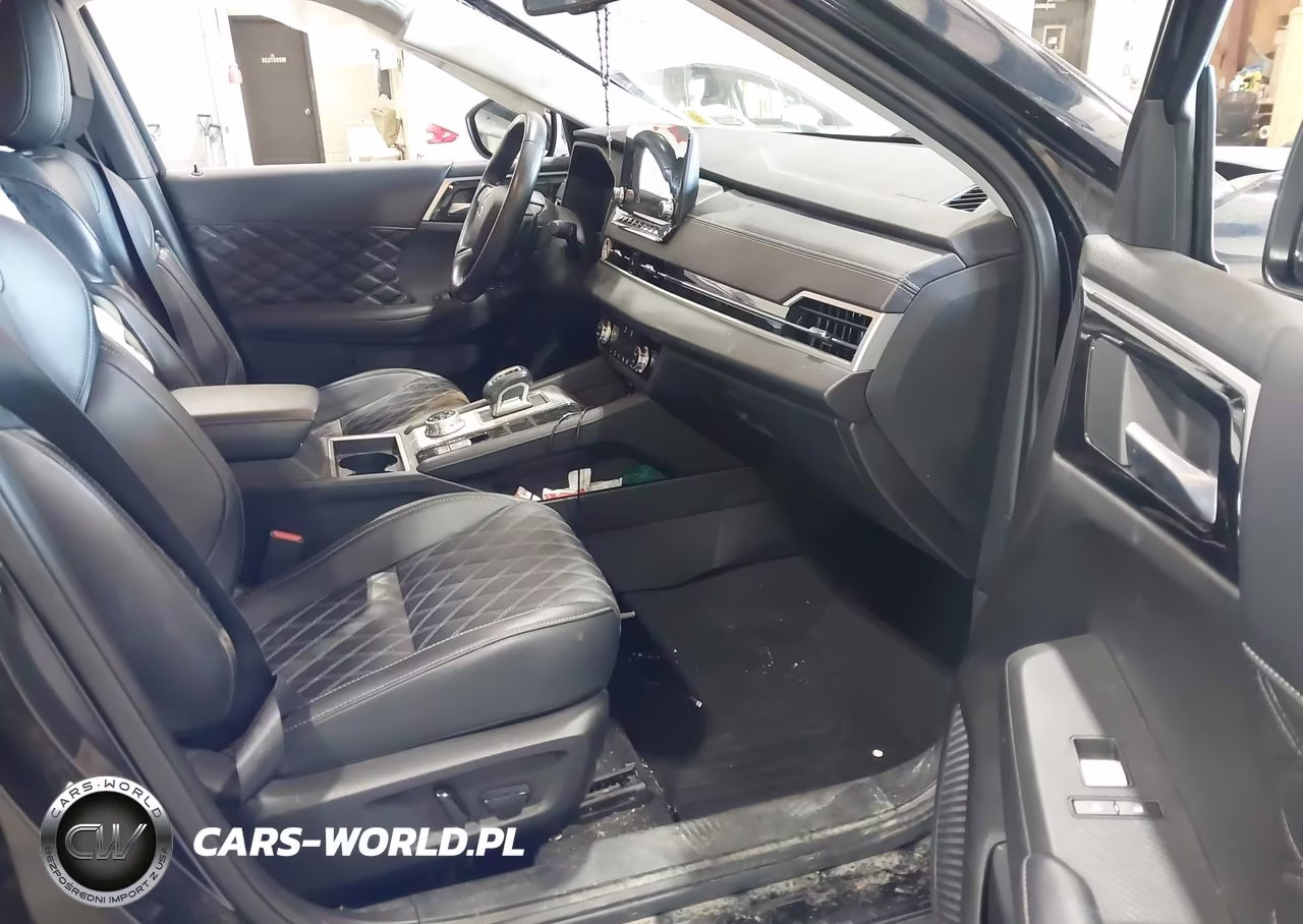 2024 Mitsubishi Outlander VIN:JA4J4WA82RZ076046 - 5