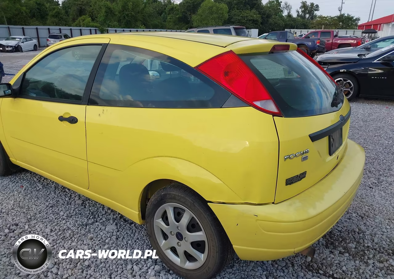 2005 Ford Focus Zx3 VIN:3FAFP31N35R112371 - 6