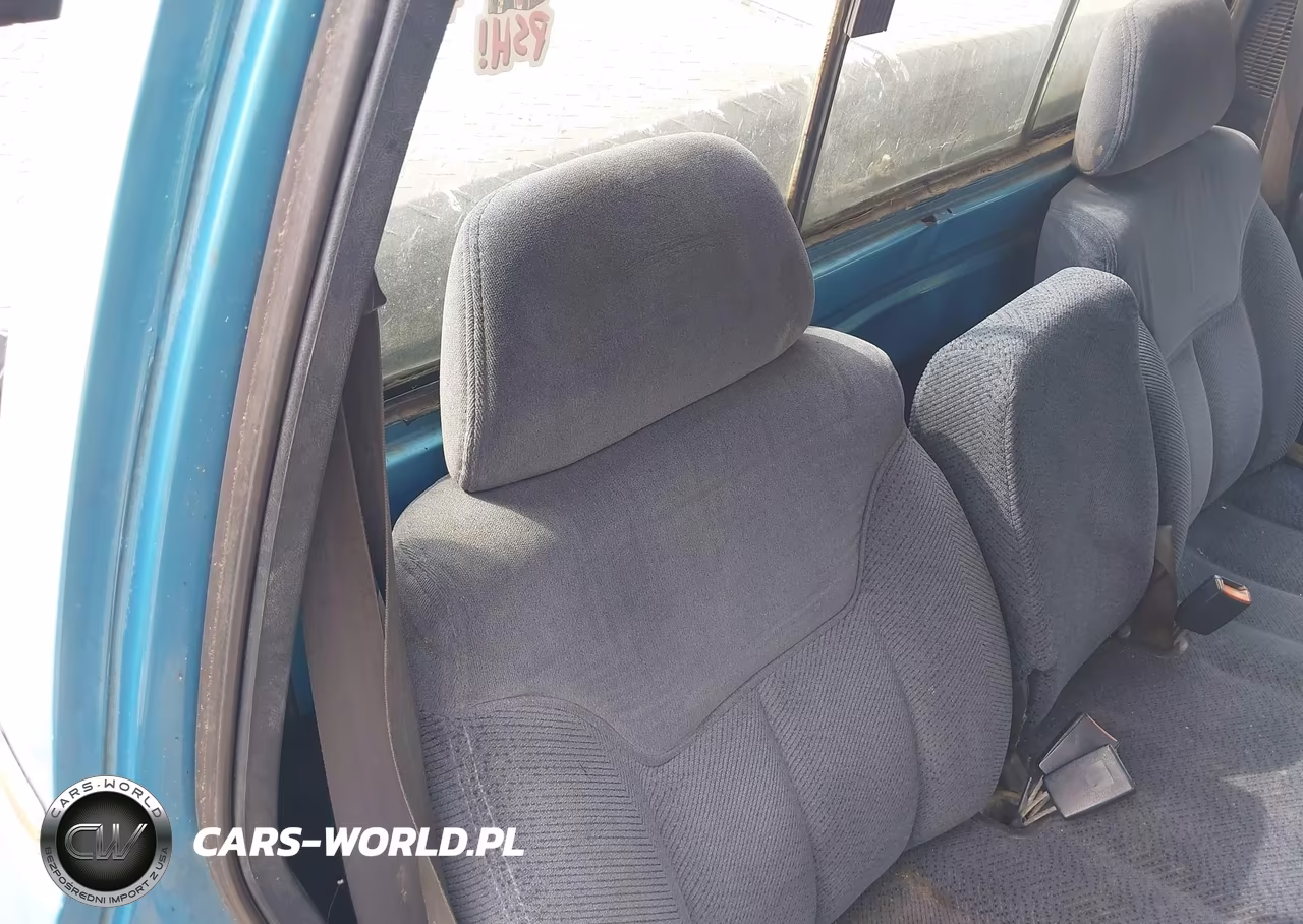 1995 Chevrolet Gmt-400 C1500 VIN:1GCEC14K4SZ145667 - 8