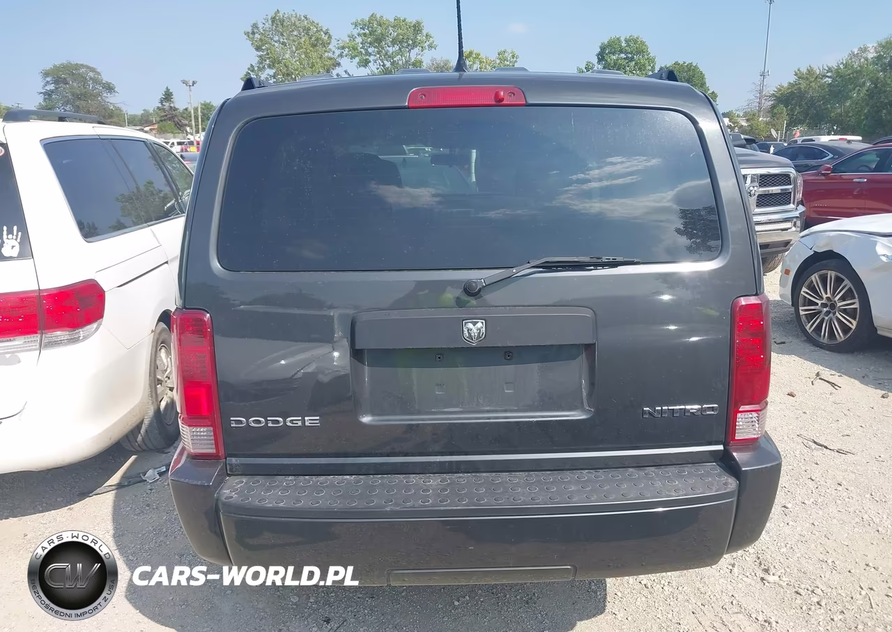 2011 Dodge Nitro Heat VIN:1D4PU4GK6BW576695 - 16