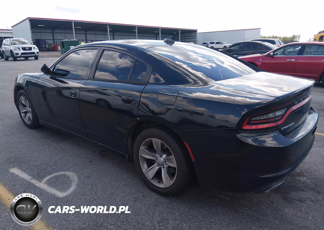 2018 Dodge Charger Sxt Plus Rwd VIN:2C3CDXHG9JH162707 - 3