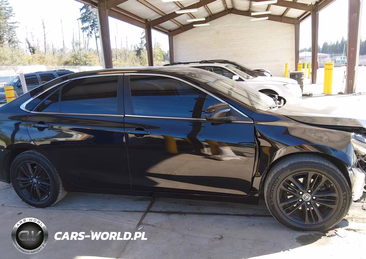 2015 Toyota Camry Se VIN:4T1BF1FK5FU949014 - 14