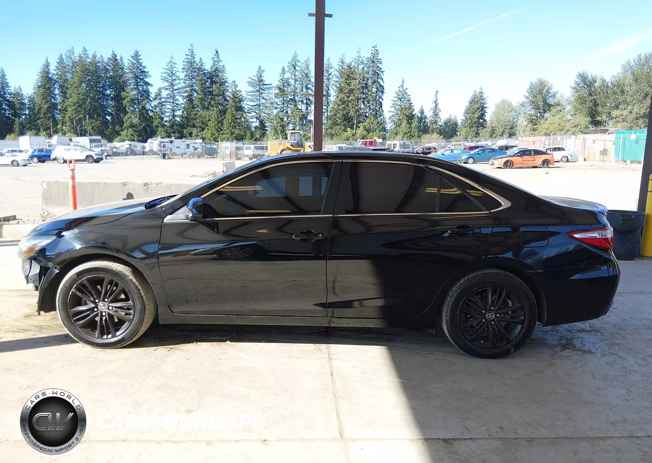 2015 Toyota Camry Se VIN:4T1BF1FK5FU949014 - 15