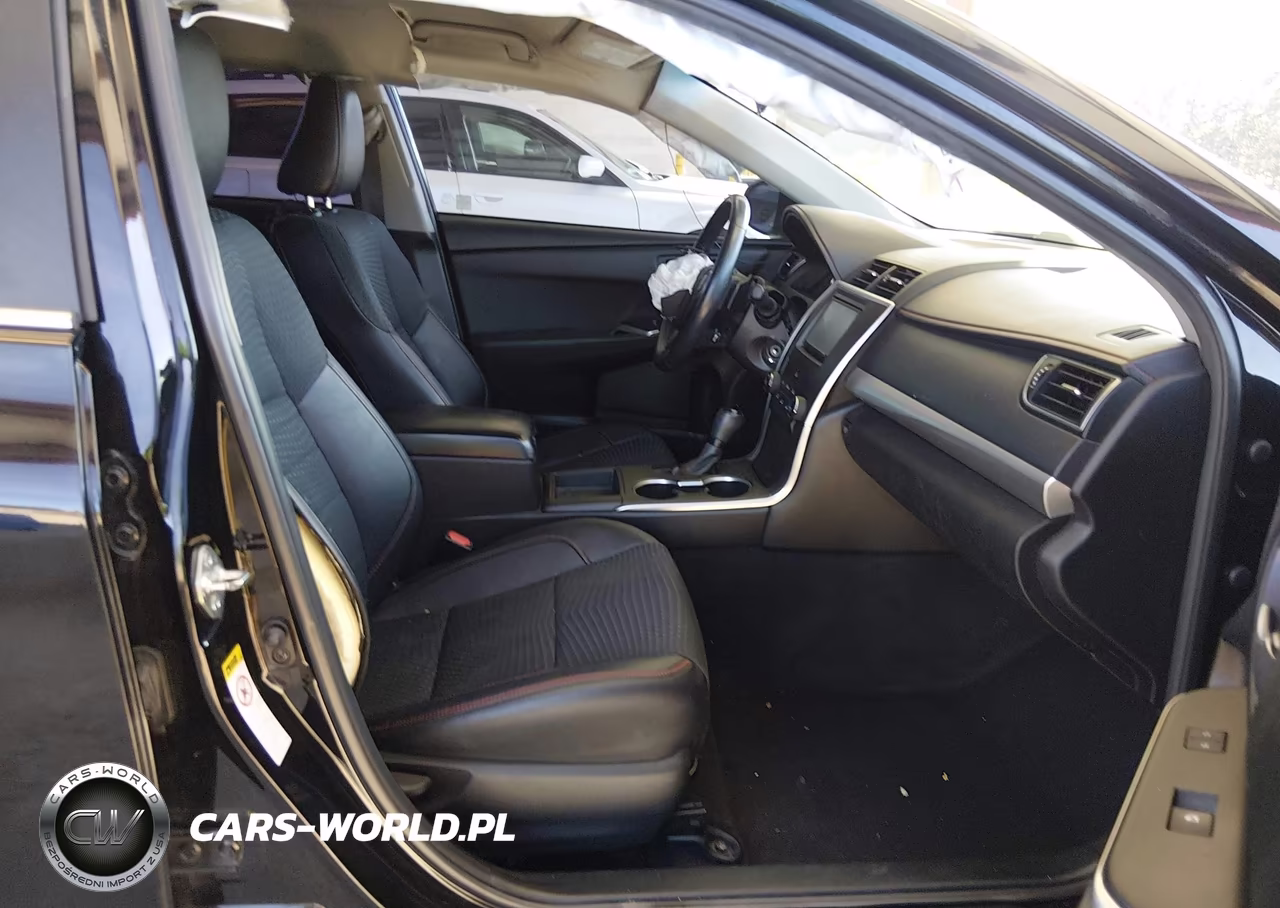 2015 Toyota Camry Se VIN:4T1BF1FK5FU949014 - 5