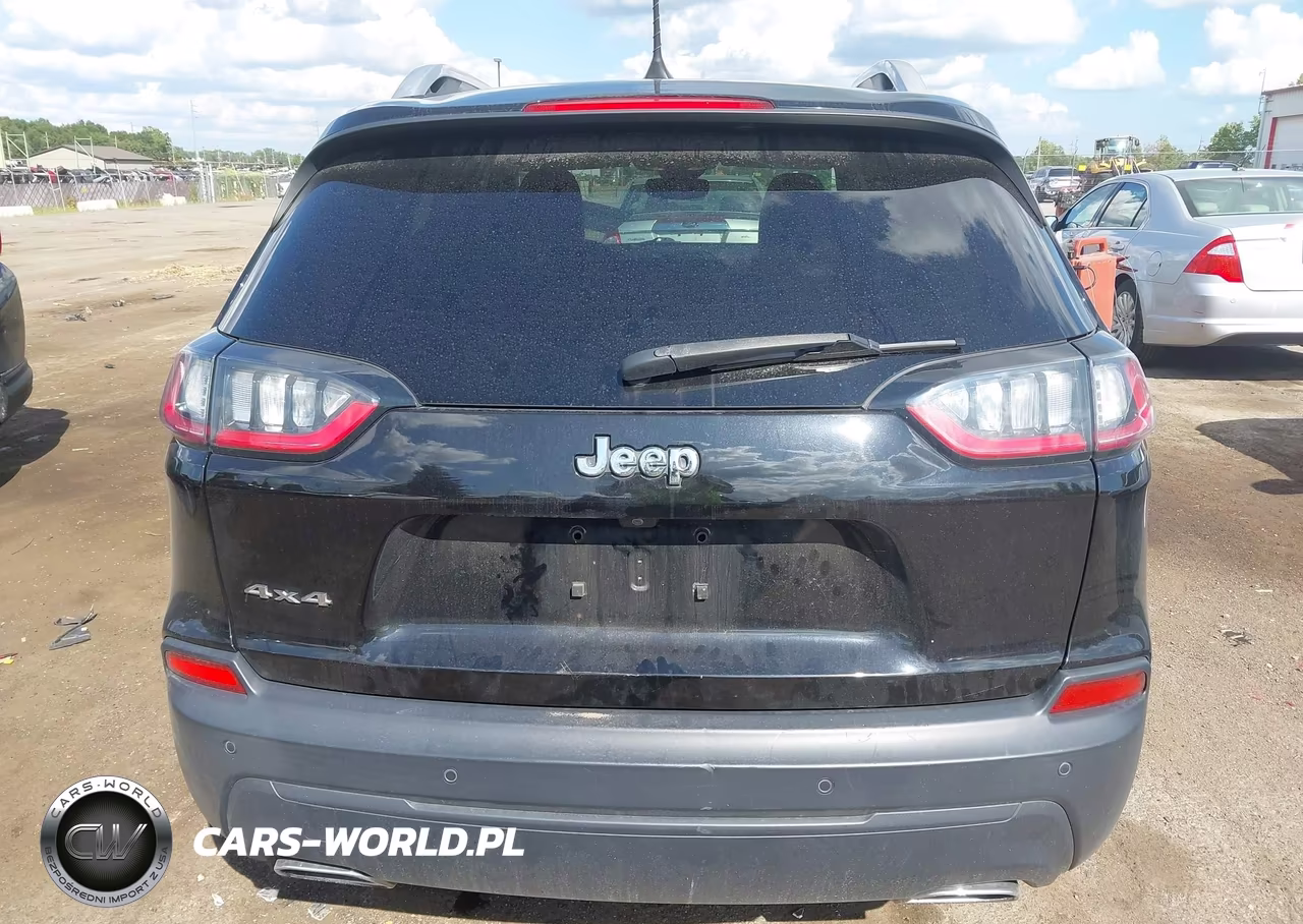 2020 Jeep Cherokee Latitude Lux 4X4 VIN:1C4PJMLXXLD631413 - 16