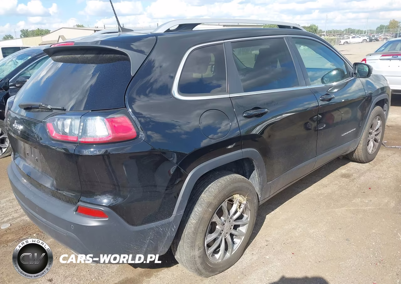 2020 Jeep Cherokee Latitude Lux 4X4 VIN:1C4PJMLXXLD631413 - 4