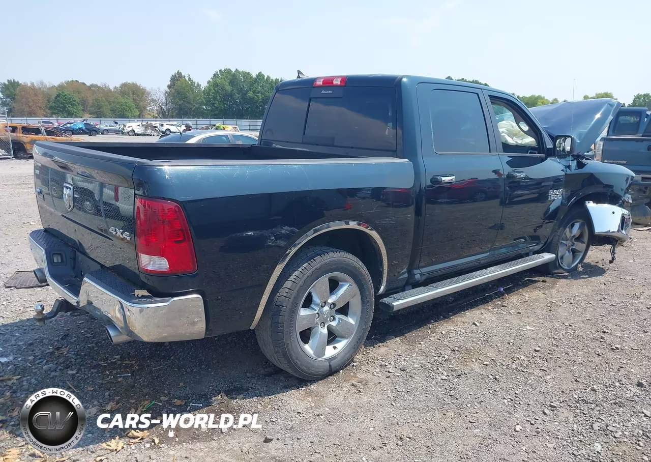 2015 Ram 1500 Big Horn VIN:1C6RR7LT1FS746599 - 4