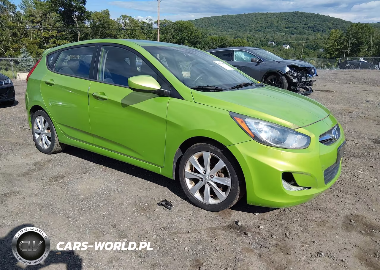 2012 Hyundai Accent Se