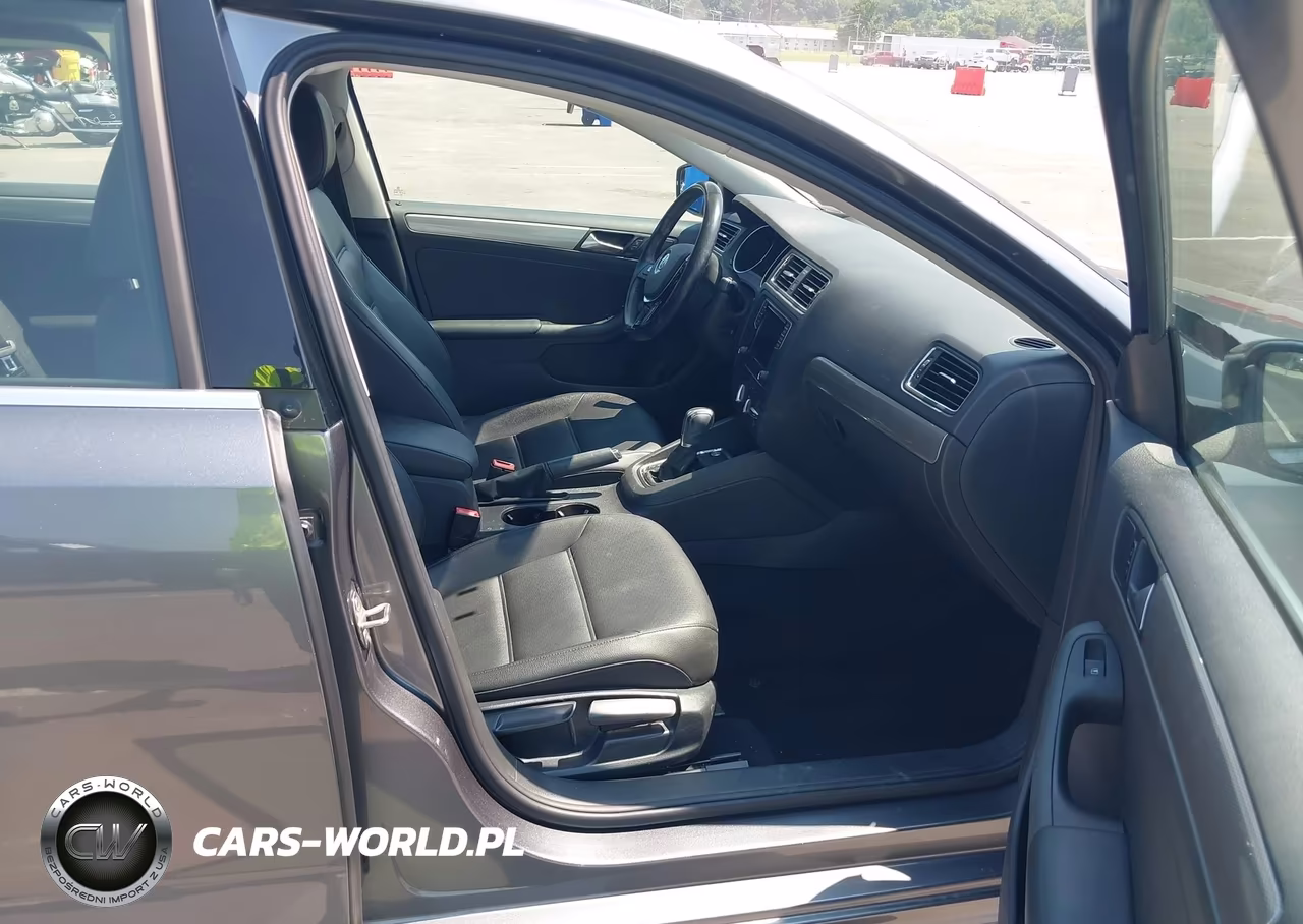 2017 Volkswagen Jetta 1.4T Se VIN:3VWDB7AJ6HM405197 - 5