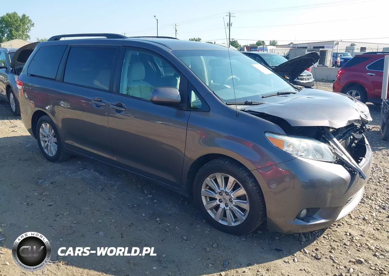 2012 Toyota Sienna Xle 7 Passenger