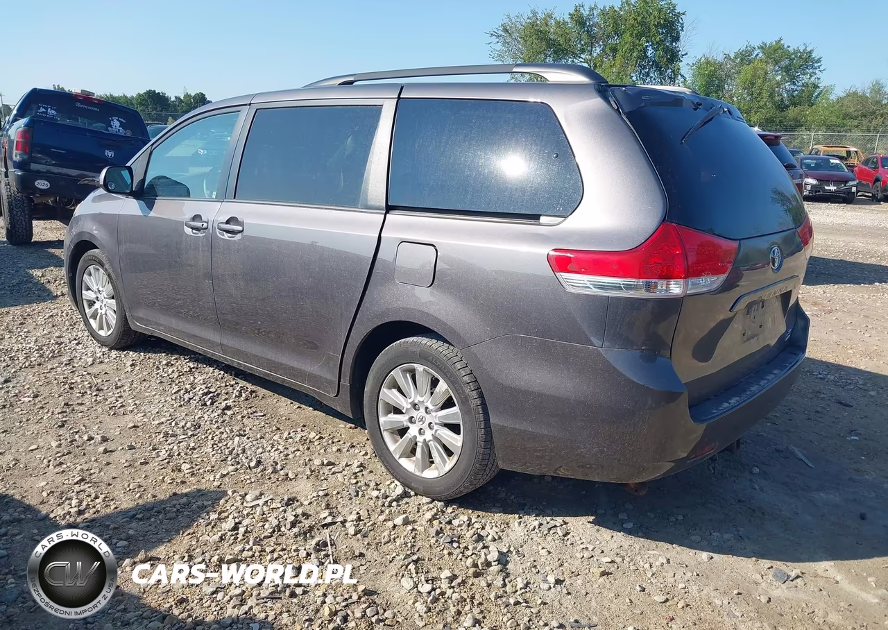 2012 Toyota Sienna Xle 7 Passenger VIN:5TDDK3DCXCS039407 - 3