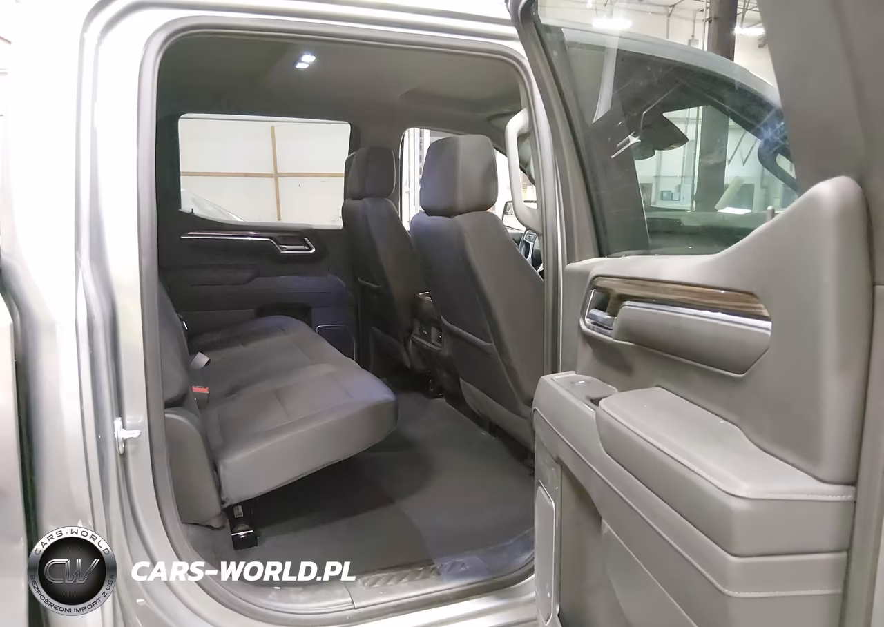 2026 Chevrolet Silverado 1500 4Wd Standard Bed Lt VIN:1GCUKDE83TZ108971 - 8