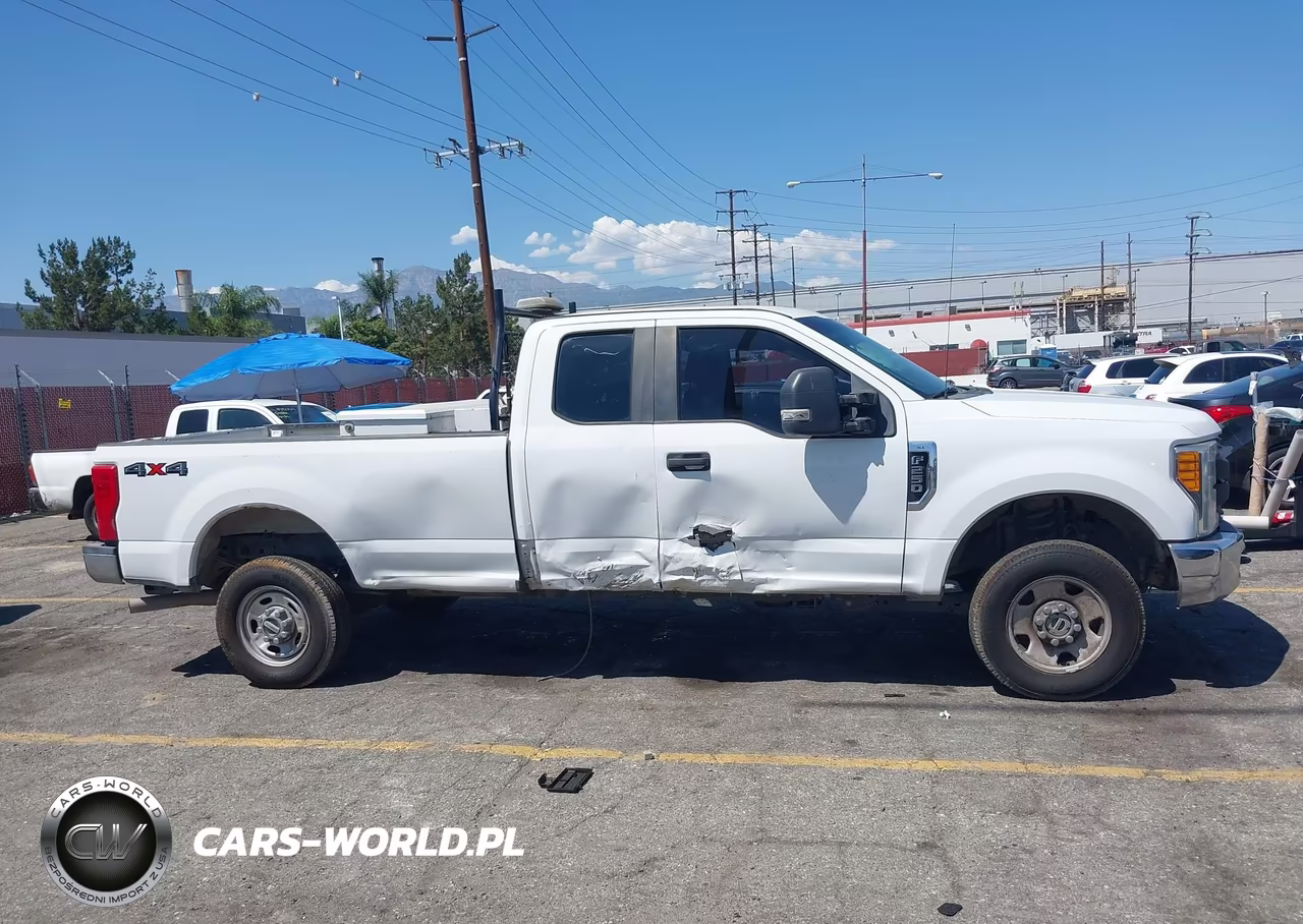 2017 Ford F-250 Xl VIN:1FT7X2B69HEF48701 - 14