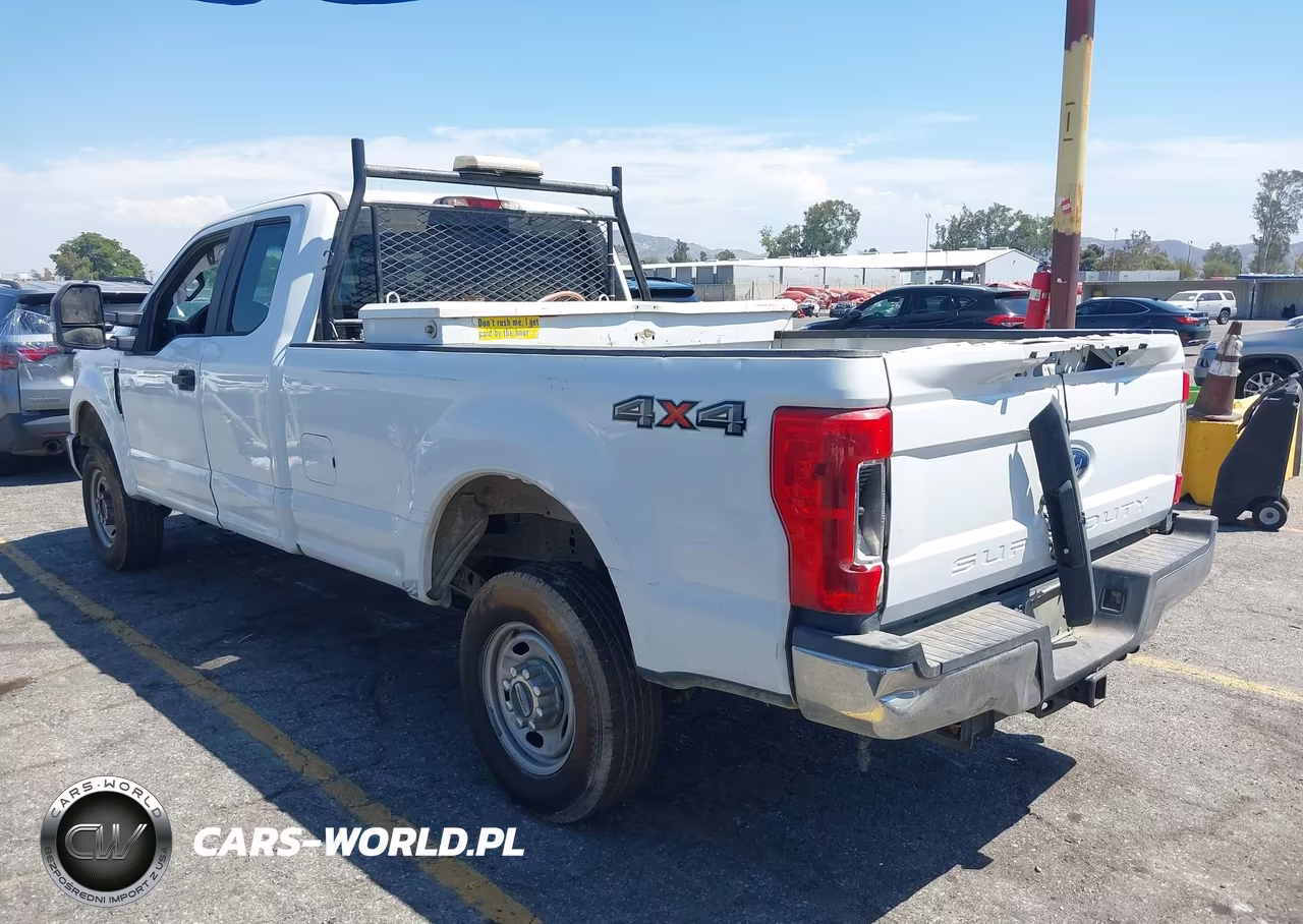2017 Ford F-250 Xl VIN:1FT7X2B69HEF48701 - 3