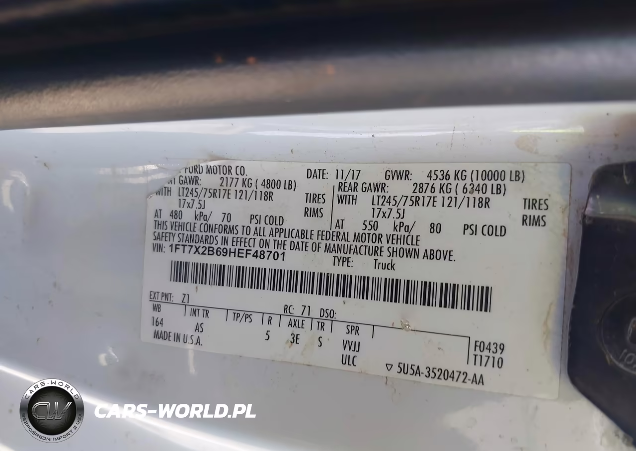 2017 Ford F-250 Xl VIN:1FT7X2B69HEF48701 - 9