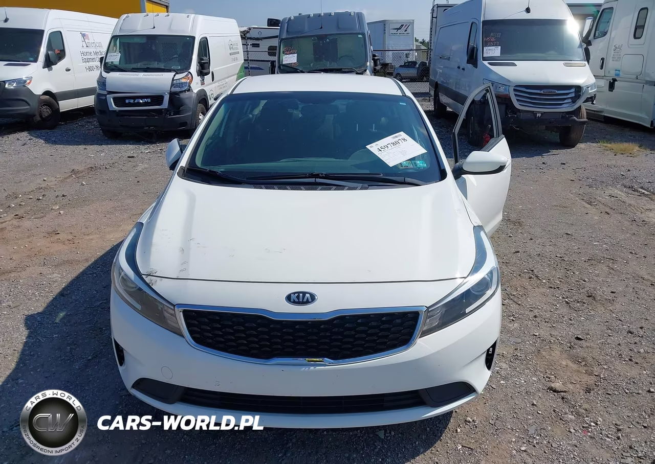 2018 Kia Forte Lx VIN:3KPFK4A74JE275824 - 6