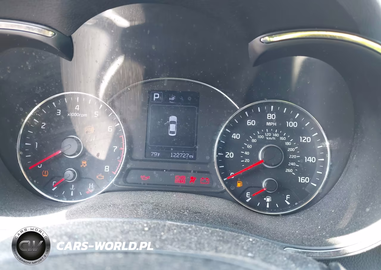 2018 Kia Forte Lx VIN:3KPFK4A74JE275824 - 7