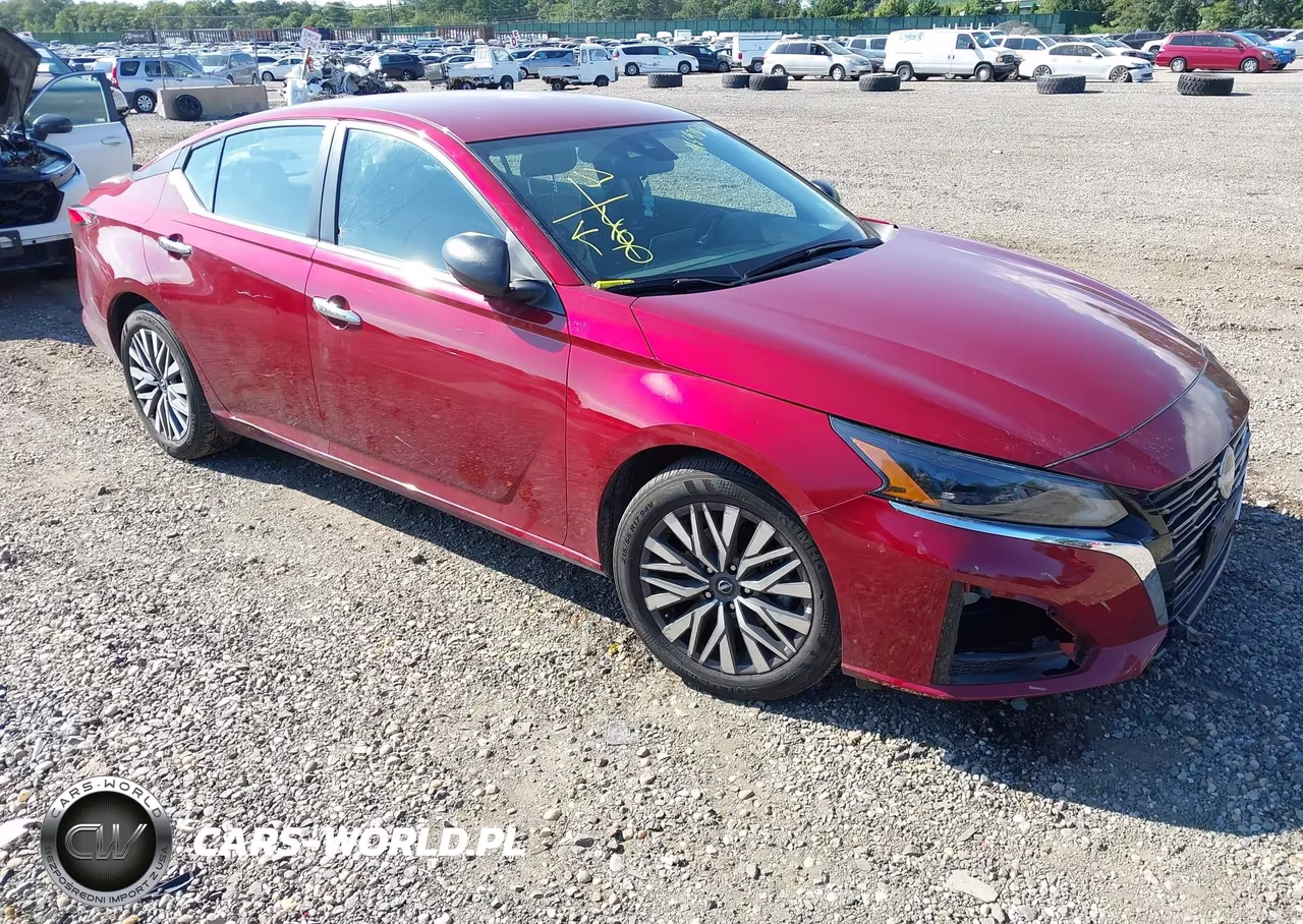 2024 Nissan Altima Sv Fwd