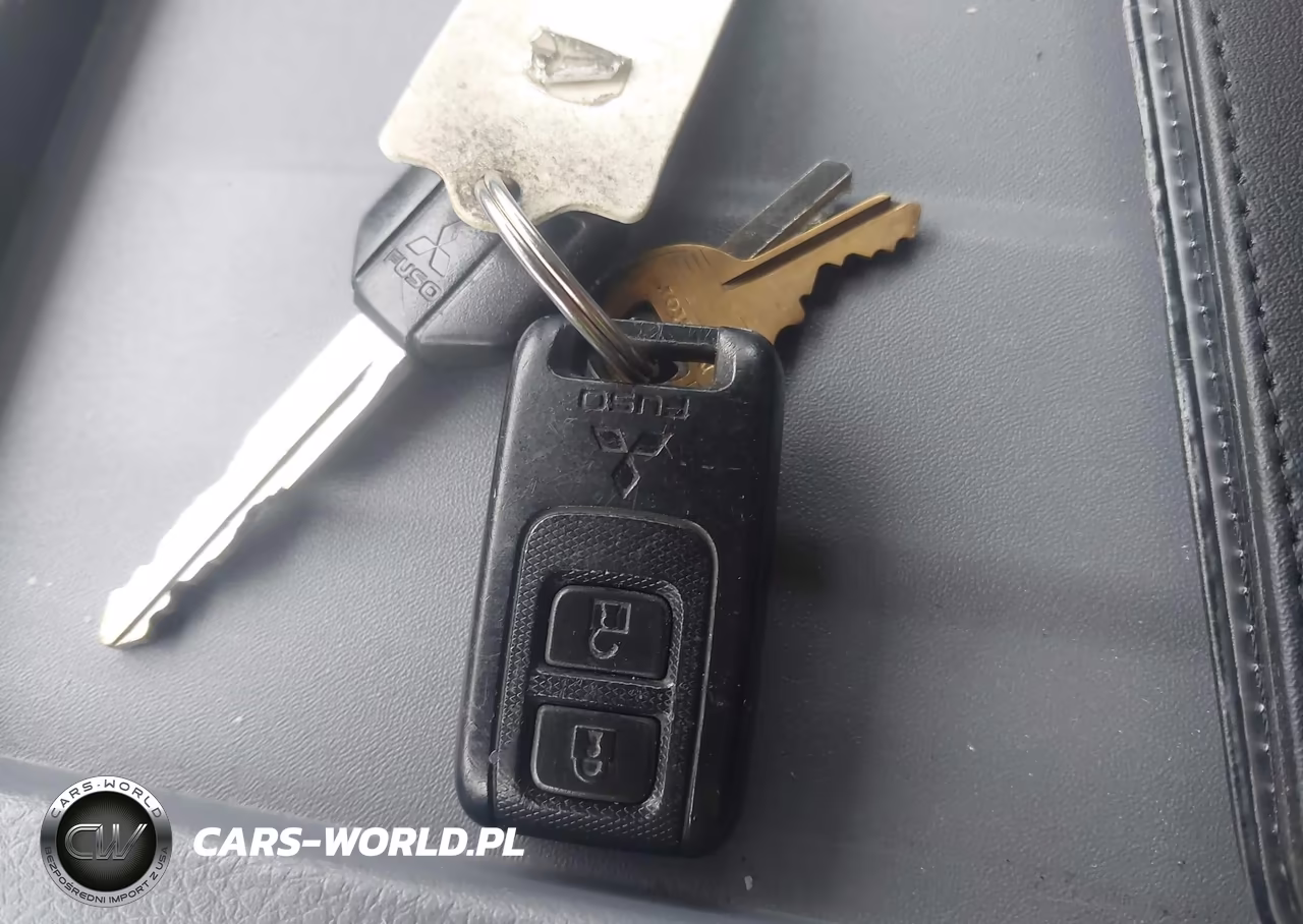 2017 Mitsubishi Fec72S VIN:JL6BNG1A6HK002160 - 10