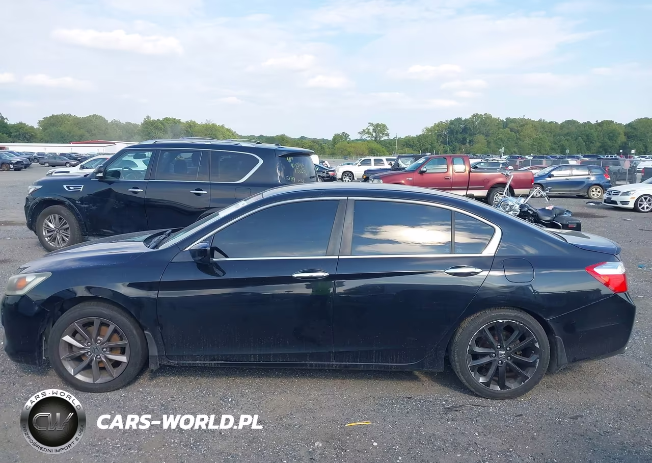 2014 Honda Accord Sport VIN:1HGCR2F55EA062868 - 14