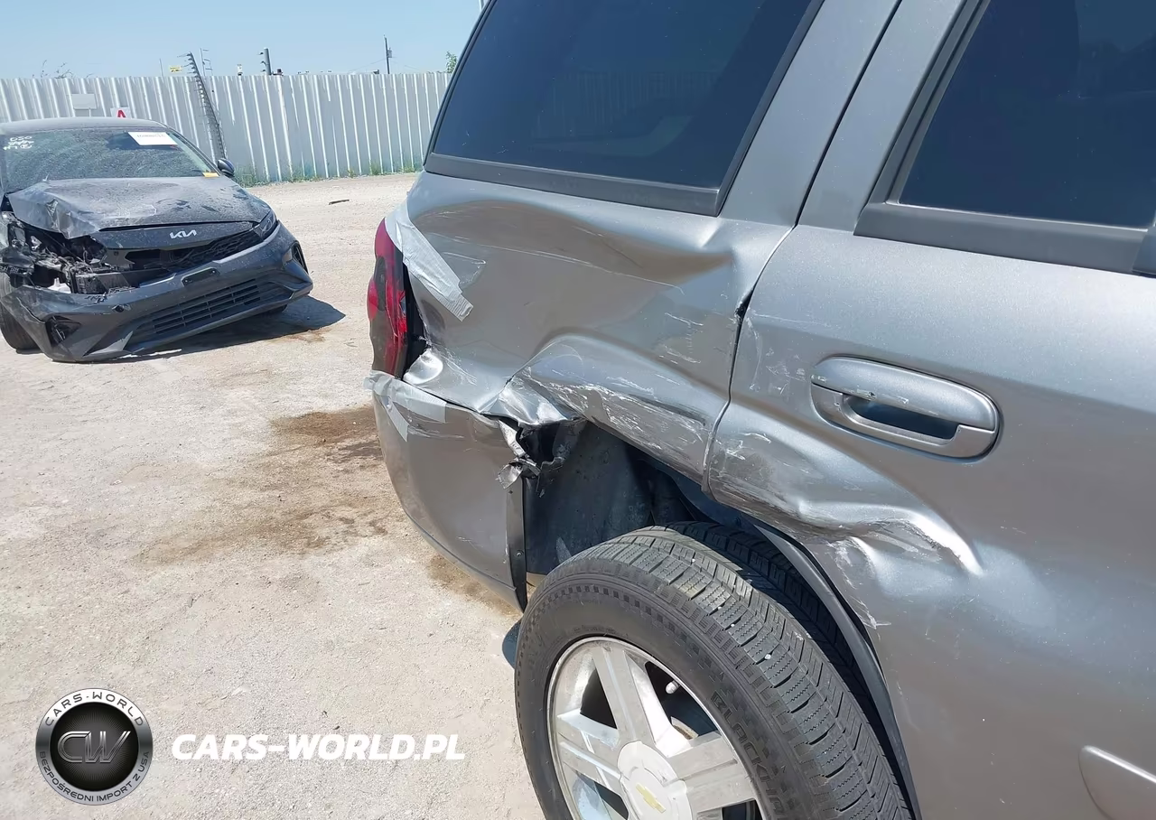 2008 Chevrolet Trailblazer Lt VIN:1GNDS13SX82142930 - 12